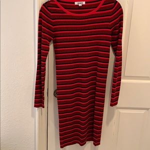 Long Sleeves midi dress